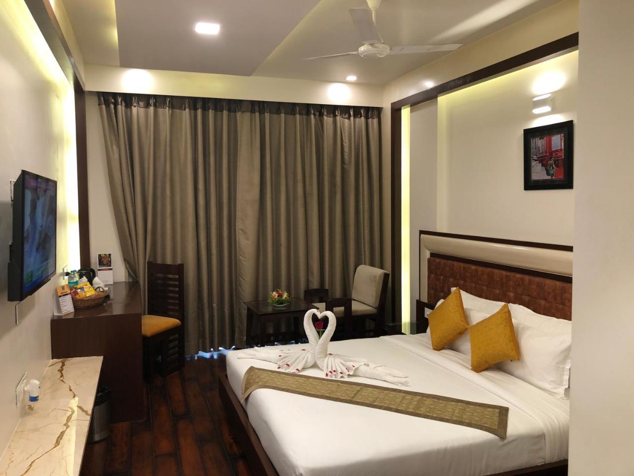 Comfort Hotel 4*