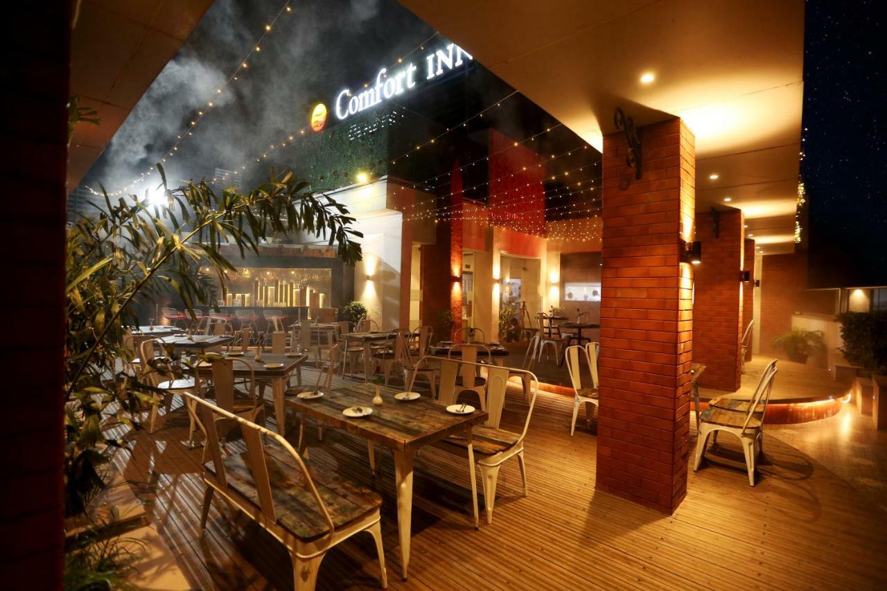 Comfort Hotel Varanasi